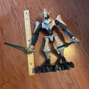 Star Wars Action Figure - Cream and Black